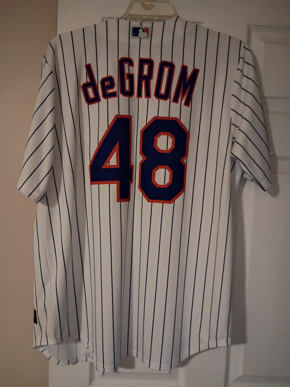Mets jersey - Picture 2 of 2